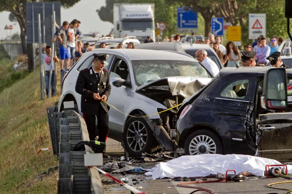 INCIDENTE MORTALE SULLA EX SUPERSTRADA DEL LIRI MORTA UNA DONNA DI ...