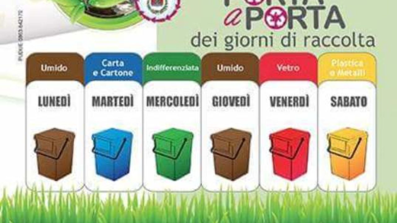 Tenerezza Alcamo - Ecco un alleato indispensabile per mamme e papà: il  bidoncino getta pannolini Maialino di Foppapedretti, che trattiene i  cattivi odori! E' facile da usare con una sola mano e