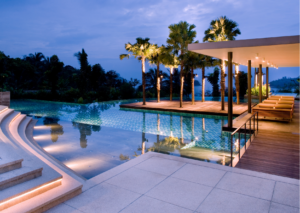 1 arredare-il-giardino-con-piscina (2)